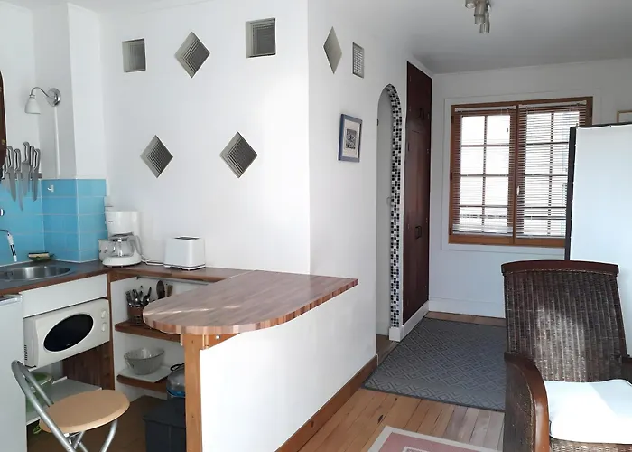 L'inattendue 库尔瑟勒·苏尔·梅尔